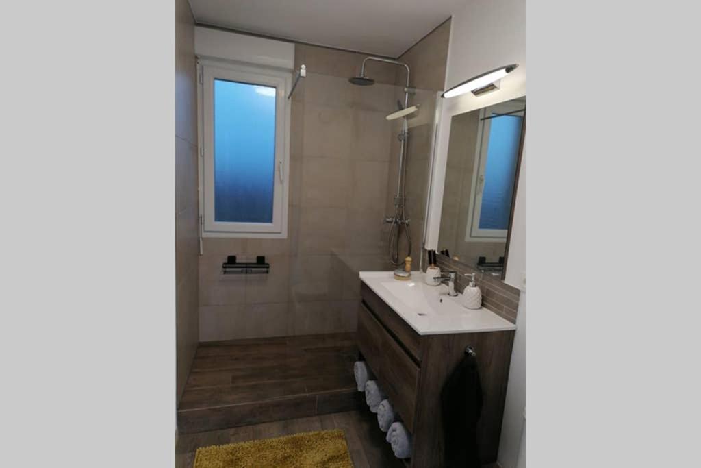 Appartement Cocooning Bord De Mer ロスコフ エクステリア 写真